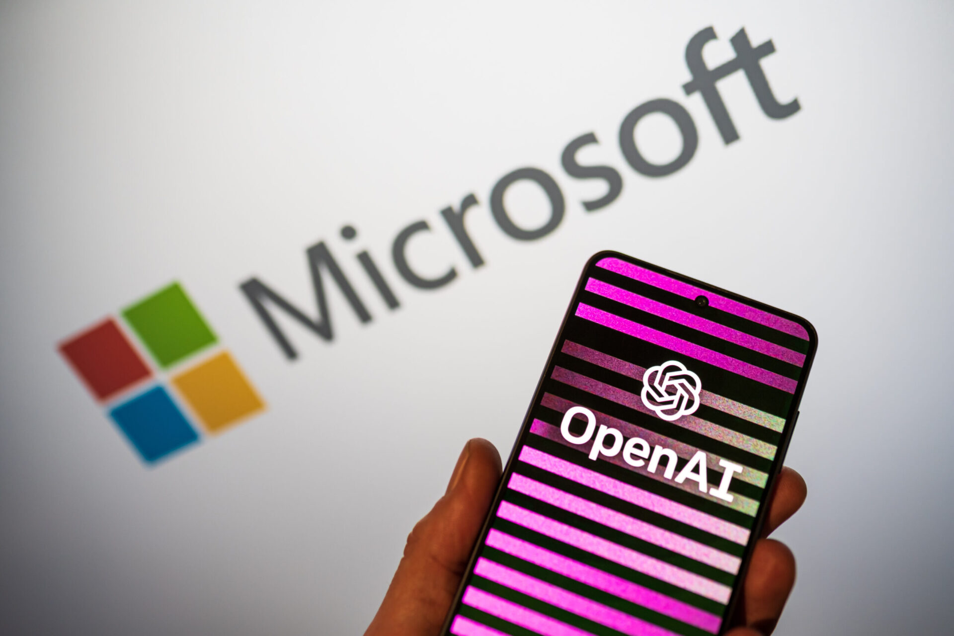 OpenAIとMicrosoftの蜜月は終わった？