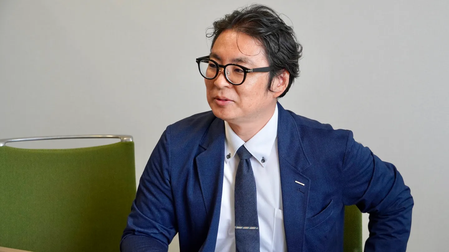 メンバーの成長について語るプロジェクト長の杉田様