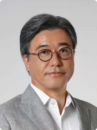 春田 真