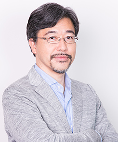 春田 真