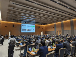 Executive seminar for several hundred participants held in the past